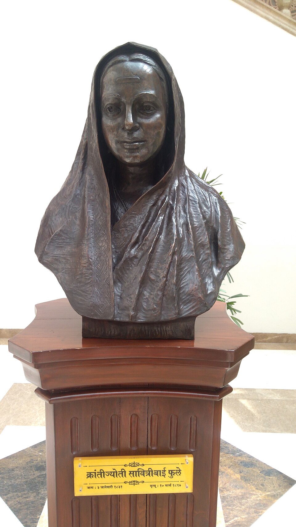 Statue of Savitribai Phule in New Delhi